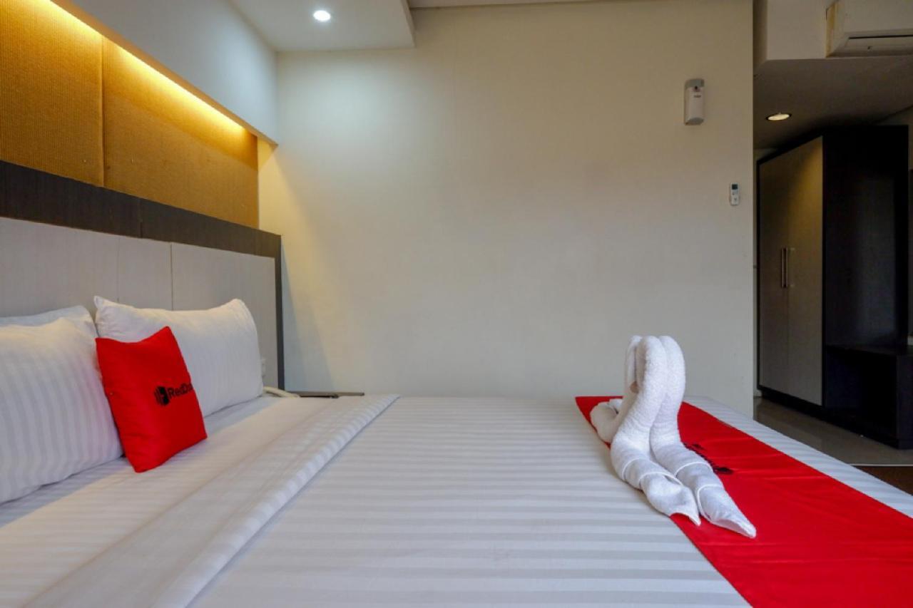 Reddoorz Plus Near Hotel Benua Kendari Eksteriør bilde